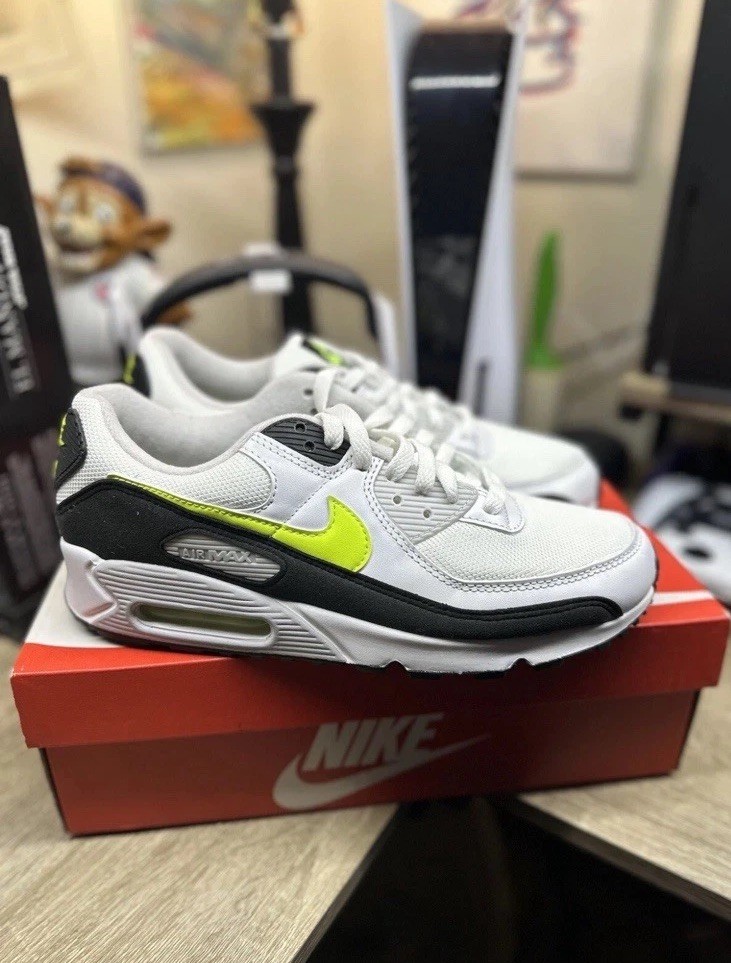 Nike Air Max 90 White Hot Lime Green VNDS Size 8.5 - CZ1846-100 | eBay