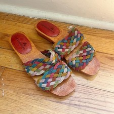 Vintage 1980s 1990s Liz Claiborne Earthy Rainbow Woven Suede Wooden Sandals 6