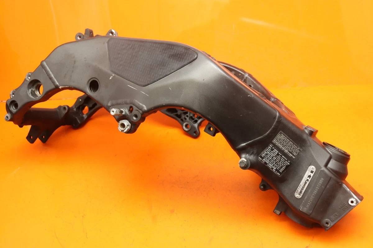 【値下げしました】カワイクシュウノウ カバーフレームの会×3 Kawasaki Motorcycle & Scooter Frames & Parts for sale | eBay