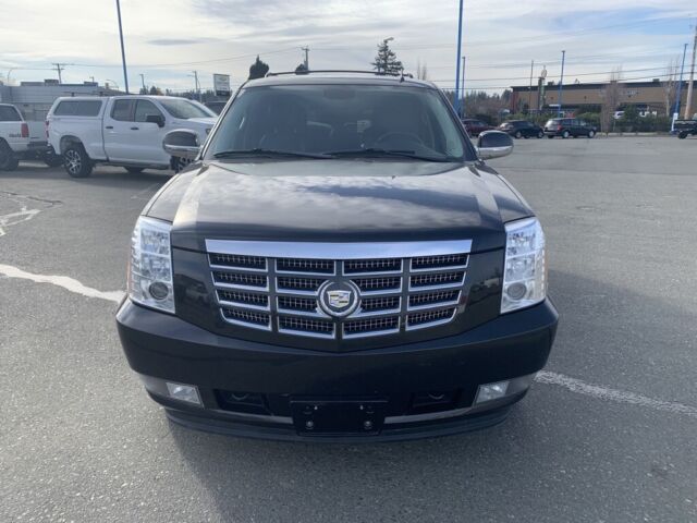 2012 Cadillac Escalade Navigation Leather Heated Seats Rear C... in Cars & Trucks in Campbell River - Image 2