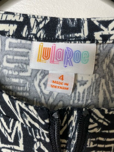265. lularoe girls monroe zip up aztec print elastic hem sz 4 NWT - Picture 3 of 4
