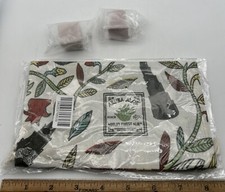 Nowe i zapieczętowane - próbki mydła z aloesu aruba i torebka kwiatowa