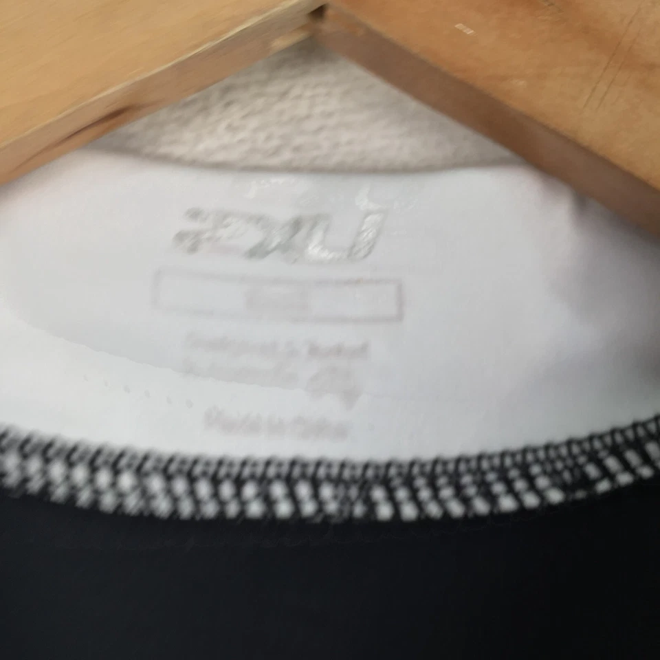 2XU mens cycling jersey size S black white zip short sleeve 065049 - Image 3 of 4