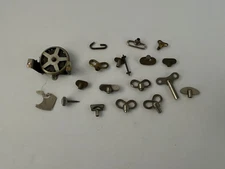 Lot 15+Vintage Windup Alarm Clock Keys Key Winders Winder Clockmaker Parts