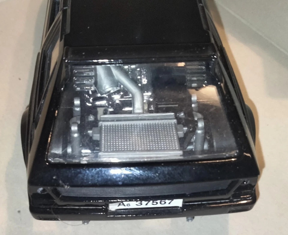 Lancia Delta S4 Burago metal kit 1/24 - Immagine 3 di 4