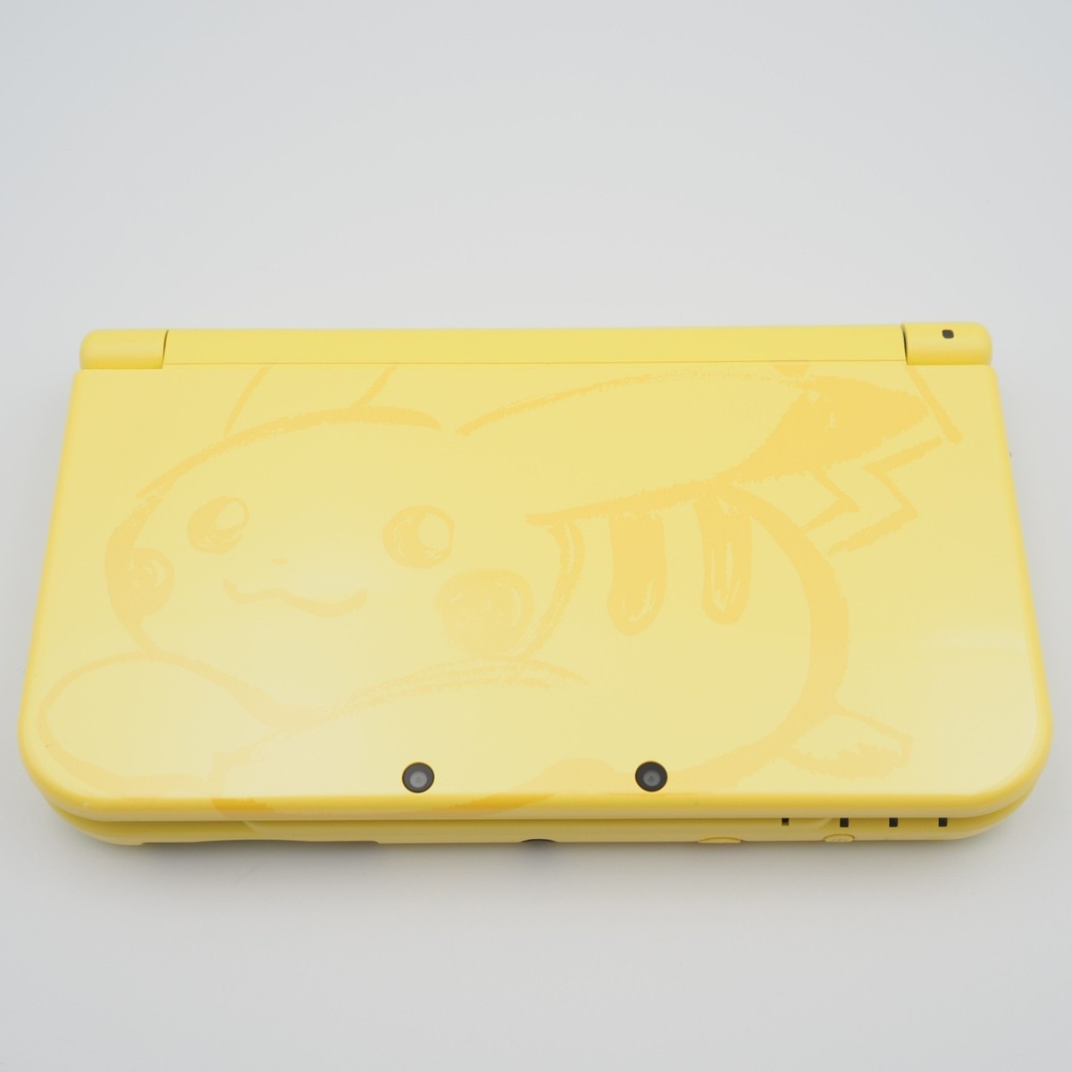 EXC] New Nintendo 3DS LL XL Pikachu Yellow Video Game Console