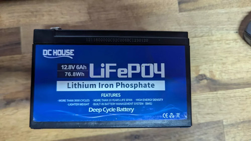 12V 6Ah LiFePO4 3000+ Zyklen Deep Cycle wiederaufladbare Lithium Batterie