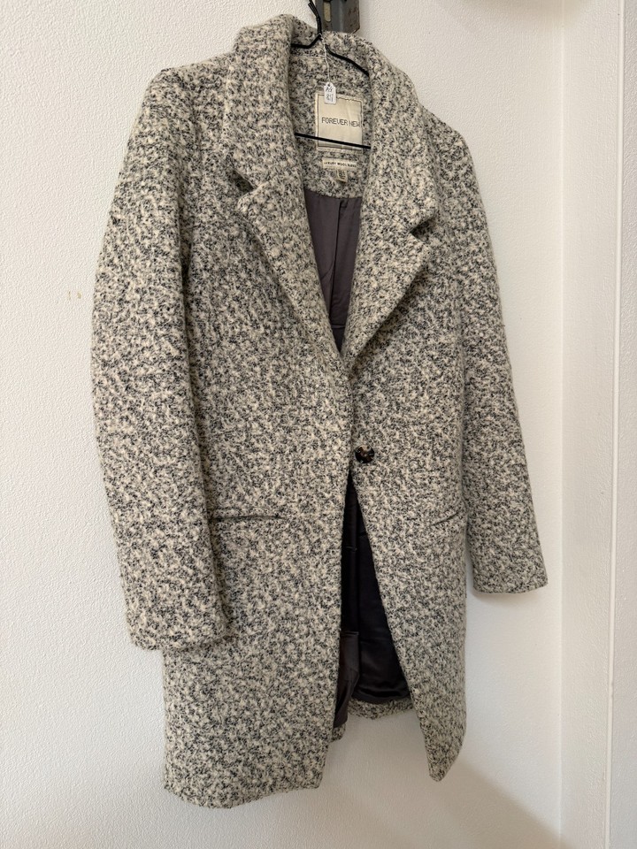Forever New Womens Size 6 Grey Luxury Wool Blend Coat Good Condition