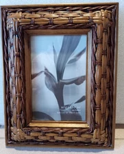 Vintage ARGENTO SC MILANO BROWN RATTAN WOVEN Photo Picture FRAME 9.5"x 7.5"