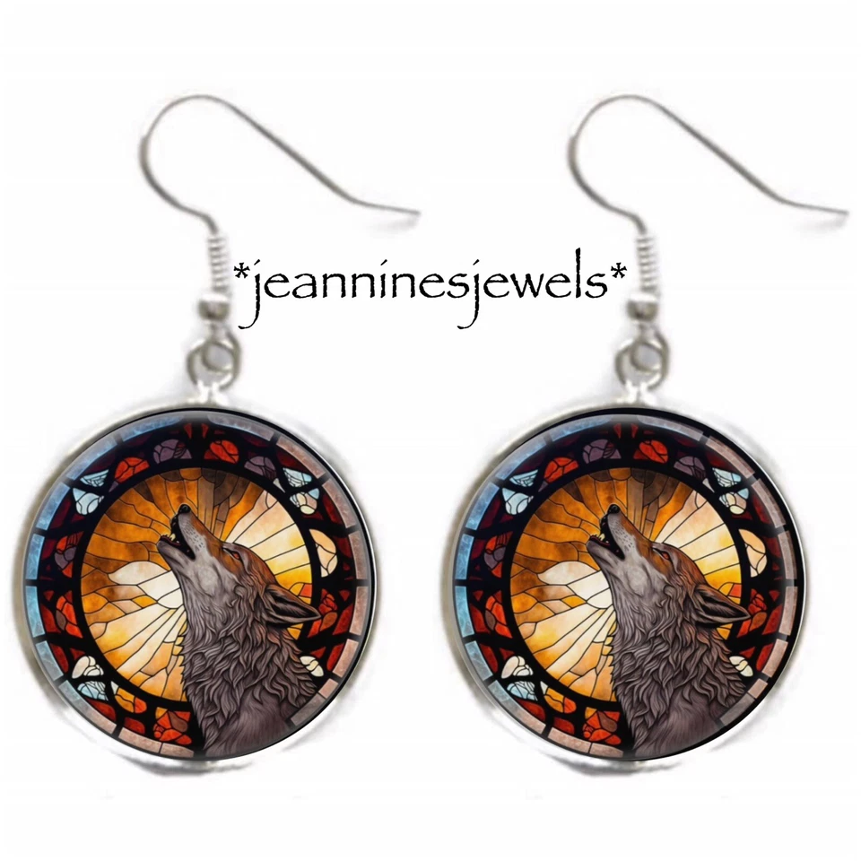 Pendientes colgantes de lobo FAUX impresión artística de vidrieras pendientes con dije de plata Foto 4 de 4