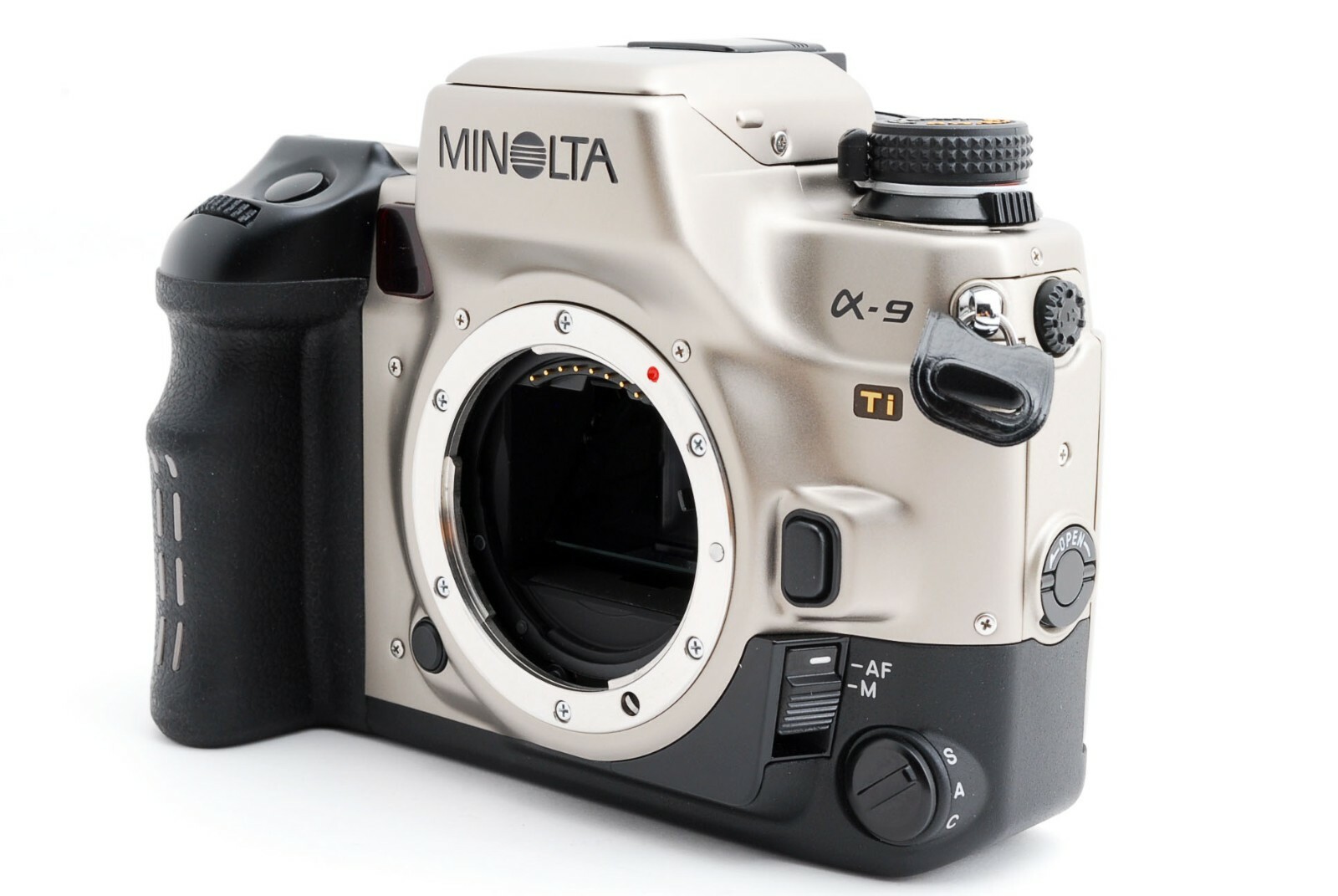 完動品 ❁ MINOLTA α-9 フィルムカメラ