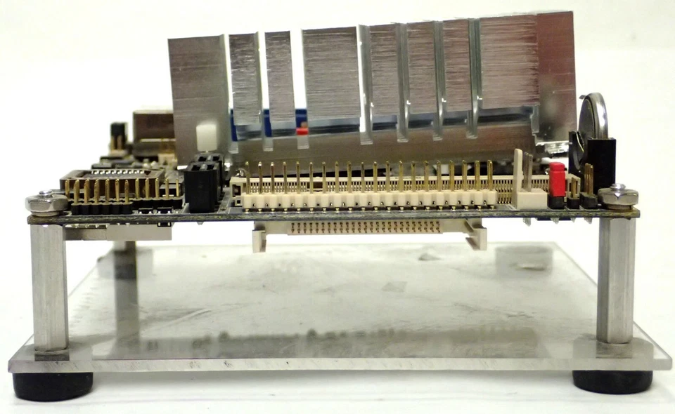 VIA TECH EPIA-NR10000EG NANO-ITX MOTHERBOARD ASSY w/ PWB-N550G & GC0401KX - Image 3 of 4