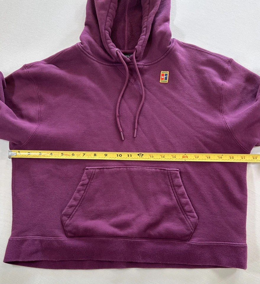 Sudadera con Capucha Nike Para Mujer Pequeña Cancha de Tenis Centro Swoosh Logo Rojo Granate Sudadera Foto 4 de 4