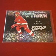 2023-24 Upper Deck MVP - Stars of the Rink Dylan Larkin #SS-18