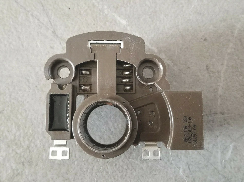 Nuevo regulador de voltaje del alternador A866X56072, 428, 557, A866X55772, IM560 Foto 2 de 3