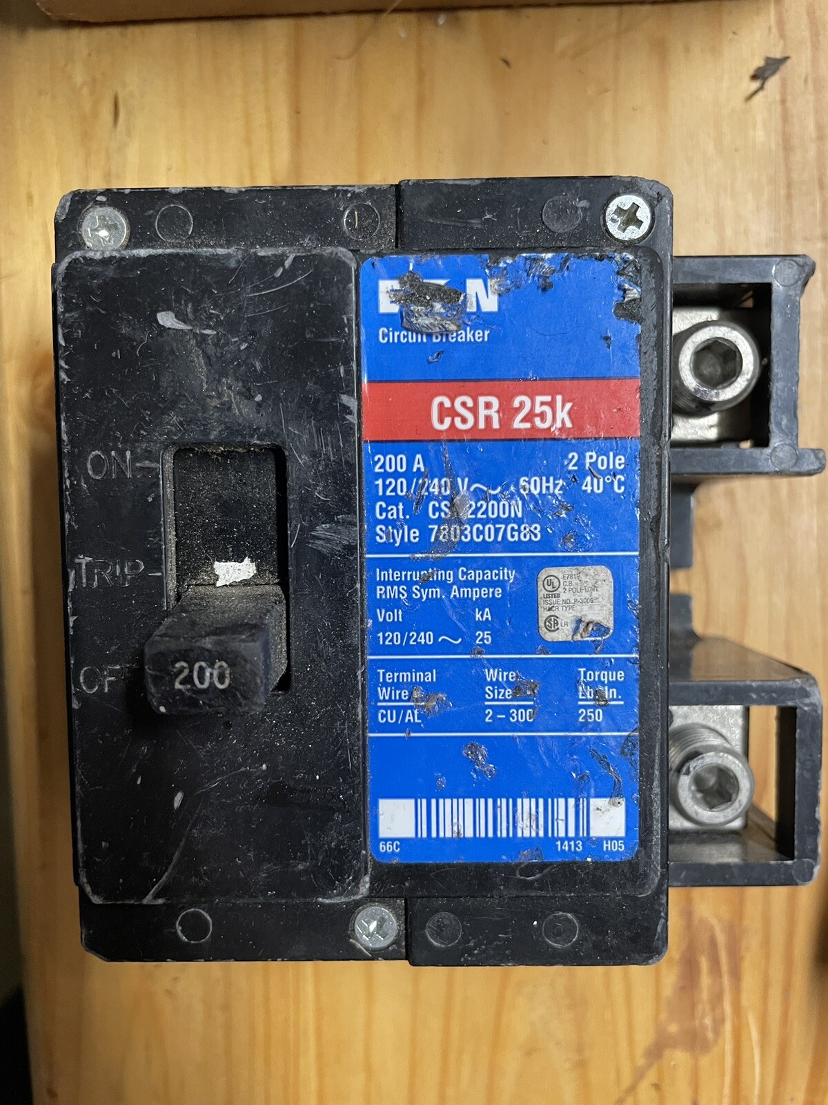 Used Eaton CSR2200N 25k Main Breaker 200 Amp 120/240V eBay