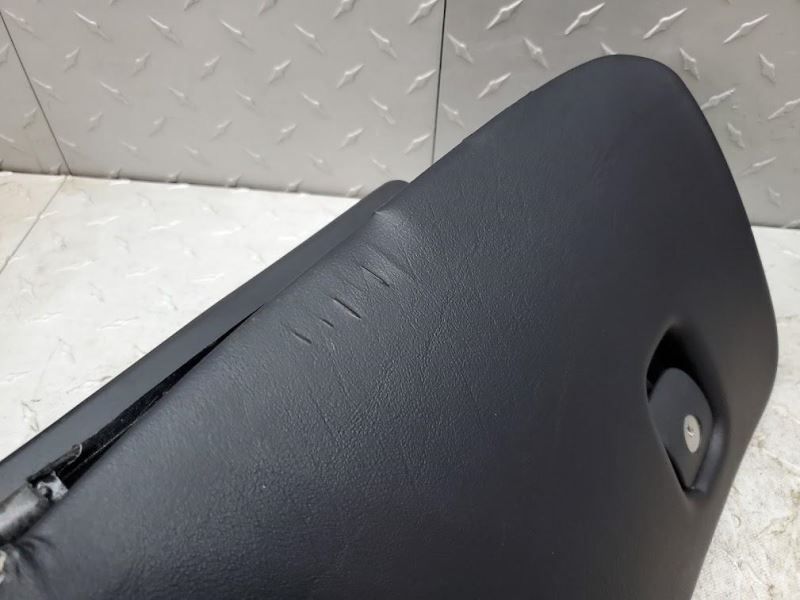 20002004 C5 CORVETTE GLOVE BOX BLACK OEM *MINOR TAB DAMAGE* eBay