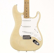 Fender Custom Edition ST54-75RV Stratocaster 7,25 Zoll Ahornhals