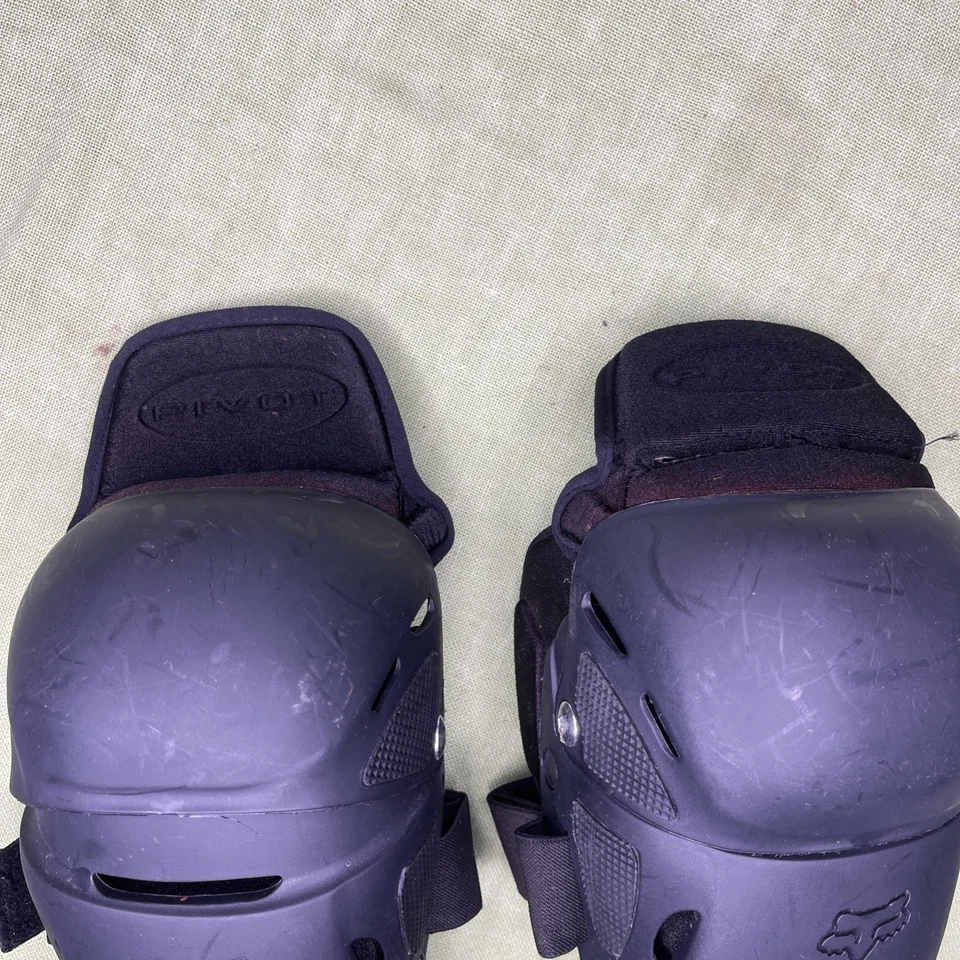 Fox Racing MX caneleiras de joelho pivô preto motocross moto suja ATV tamanho adulto - Imagem 3 de 4