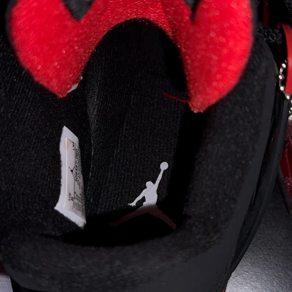 Nike Air Jordan 4 Retro Red Thunder Sneakers - Image 4 of 4