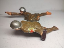 Manoil Officer Crawling W/ Medic Toy Soldiers