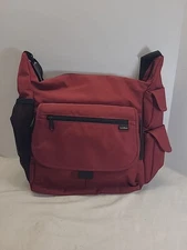 L.L.Bean Sholder Bag Maroon Women's Medium Size Zip Top Pockets Shoulder Strap