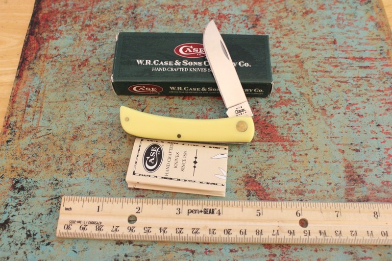 2002 Case XX USA 8 Dot Yellow Compostion 1 Blade Sodbuster Knfie 3137 SS NIB