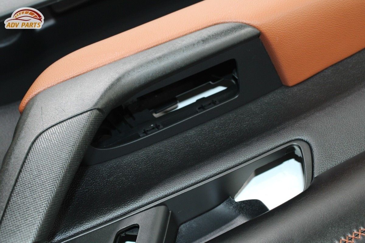 Mazda Garniture De Compartiment De Porte (Jeu Complet AV) – Modèles à Partir De 2018 – Pièce D'Origine Constructeur