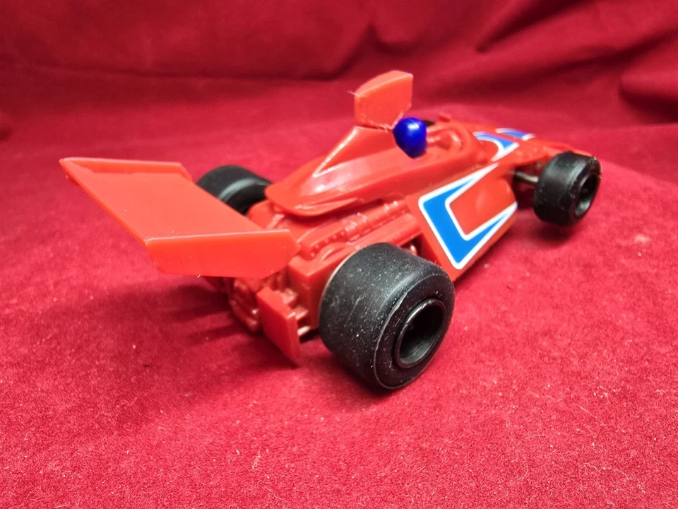 Scalextric C120 Red Brabham BT44B Slot Car ** FREE UK P&P** - Image 3 of 4