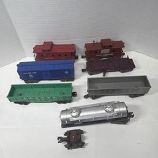 Lionel O-Gauge Vintage Train Car Lot of 7 - Postwar/MPC - Project/Repair Lot