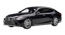 unused unopened item AutoArt 1 18 Lexus LS500h Black Interior Color Black Compl