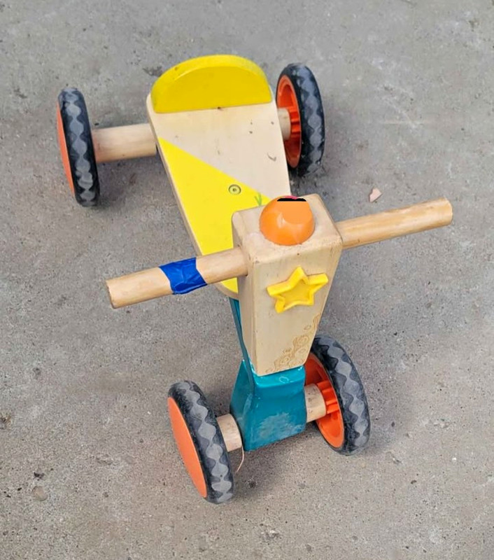 Wooden Ride-On Toy Vehicle 4 Wheels