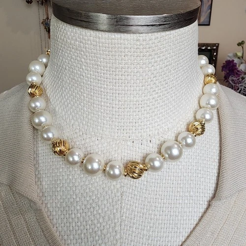 Vintage Napier Faux Pearl and Gold Tone Necklace Costume Jewelry