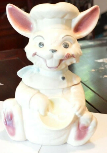 VINTAGE  BRUSH MCCOY USA W 25 PETER RABBIT CHEF13' CERAMIC COOKIE JAR