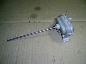 Audi A4 B5 1.6 8D (3) Stellmotor ZV Tankdeckel 8D0862153