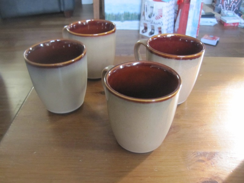Stoneware Coffee Mugs Cups Set of 4 Sango Nova Brown