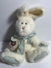Boyd’s Bears Petey Thumpster White Easter Bunny With Blue Checked Bow & Paws NWT