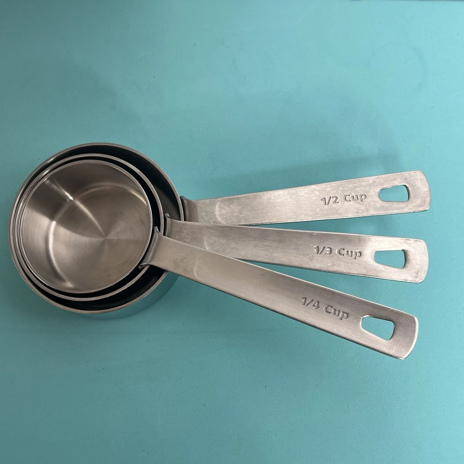 Williams Sonoma Measuring Cups Set Of 3 18/10 Stainless Steel: 1/2- 1/3- 1/4 Cup
Opens in a new wind