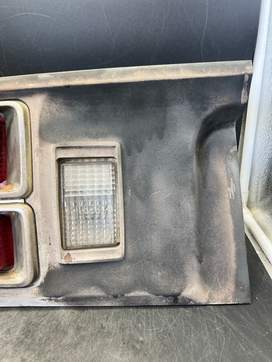 1974-1978 Datsun 260Z 270Z 280Z OEM Driver Tail Light Housing