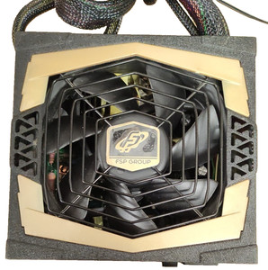 FSP AURUM Series AU-400 400 Watt ATX PC Netzteil PSU power supply 80 Plus Gold