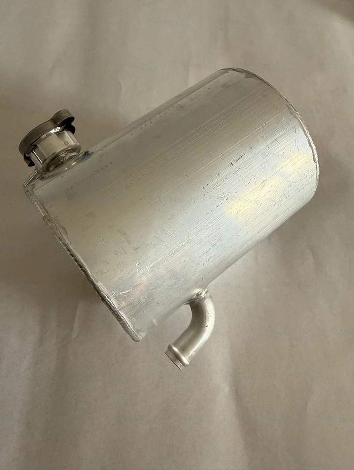 Tanque de expansión para Chevy C2 Corvette #3155416 1963-1967 vintage Foto 4 de 4