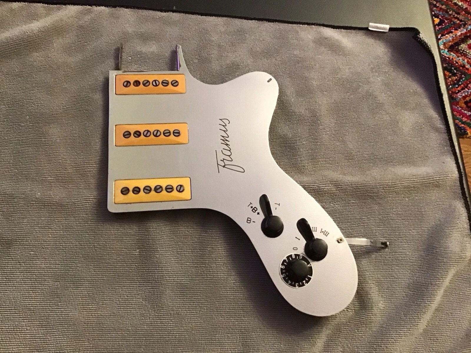 Picture 2 of 6