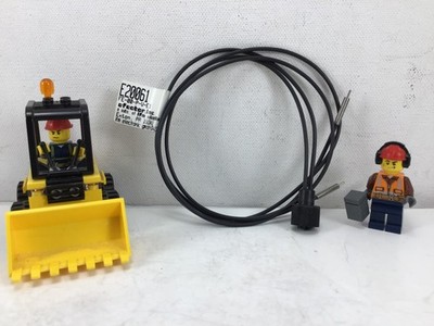 E20061 - IFM EFECTOR - FE-00-P-V-E1 - FIBEROPTIC SENSOR - **NEW OLD STOCK!!**