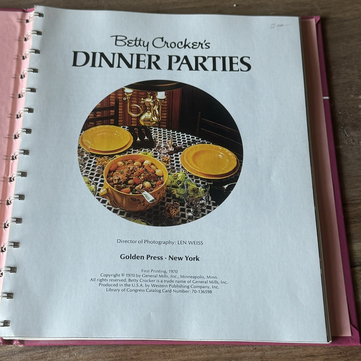 NICE VTG 70s Betty Crocker Dinner Parties Cookbook Easy