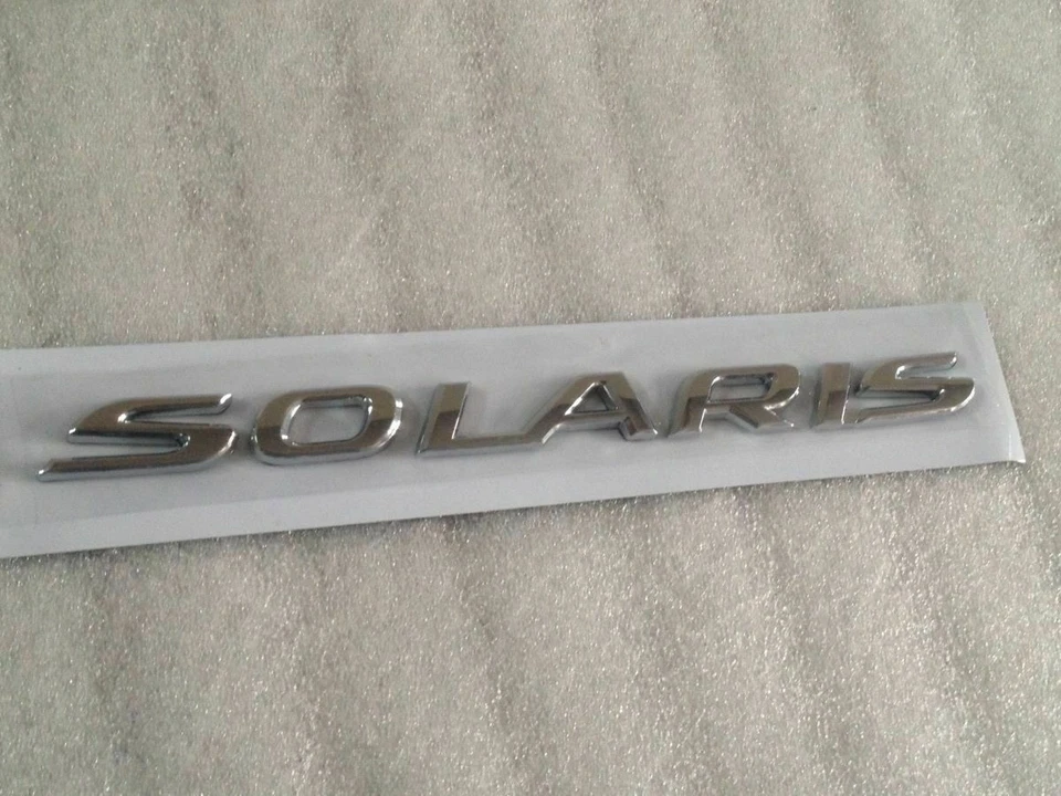 EMBLEMA 3D EMBLEMA DA BOTA TRASEIRA LETRAS CROMADAS PARA ADESIVO HYUNDAI SOLARIS 200mm - Imagem 2 de 2