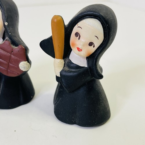 3 Vintage Nonnen spielen Baseball Enesco Japan handbemalt LESEN - Bild 8 von 12