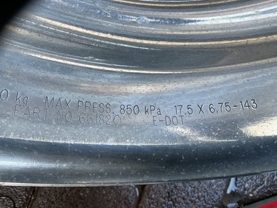 Man TGL Alcoa Felgen auf Phoenix 2011 original verbaut 17.5 x 6.75-143