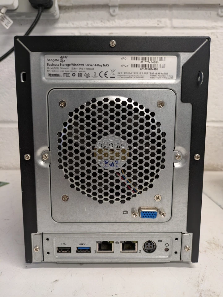 Seagate Business Storage Server 4-Bay NAS - SRN04W NO PSU or HDD, Caddy+ VAT INC - Image 4 of 4