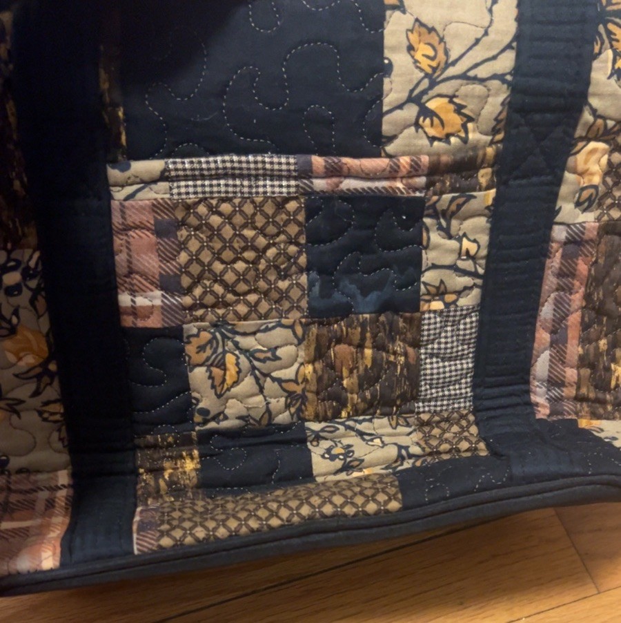 Donna Sharp Patchwork Quilted Shoulder Bag Multic… - image 4