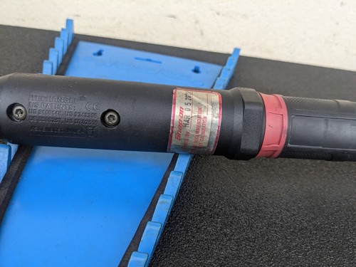 #bl073 Snap On Tools 3/8" Tech Angle Torque Wrench ATECH2FR100B - Picture 8 of 16
